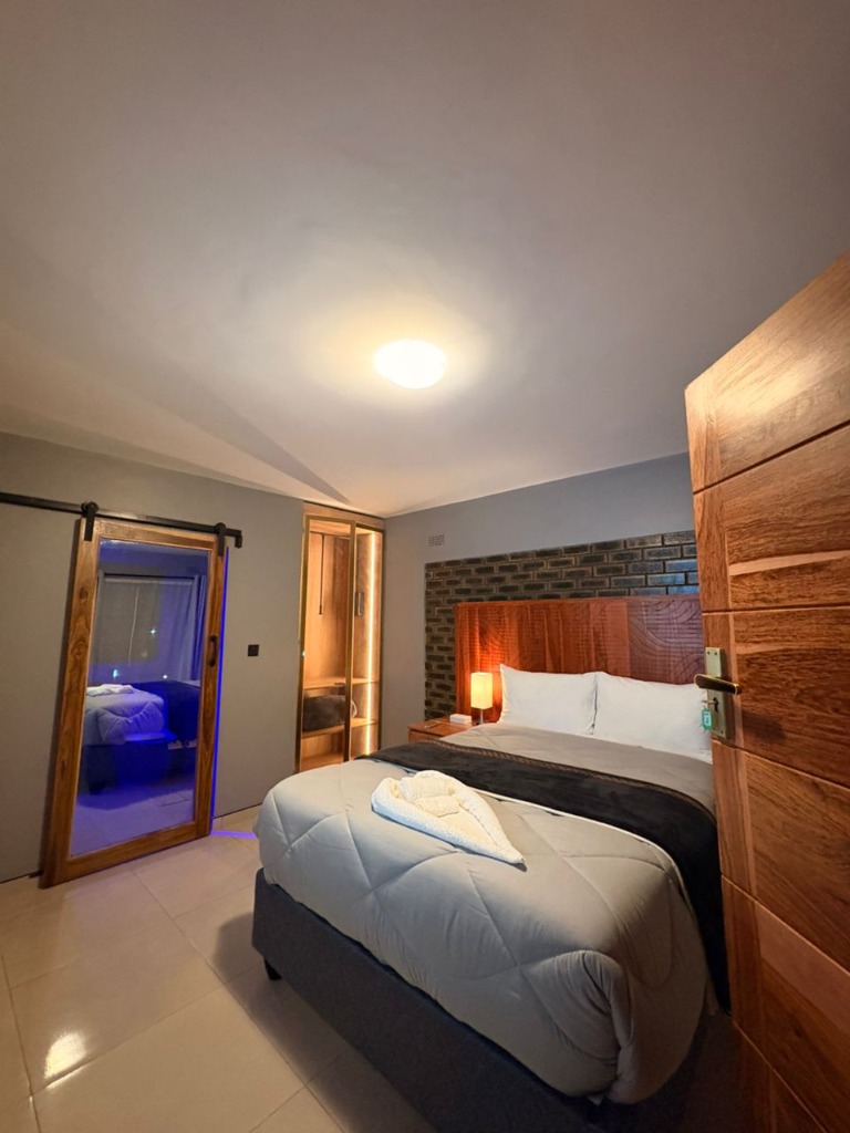 GardenView Guest Houses Executive Master Suite Bulawayo